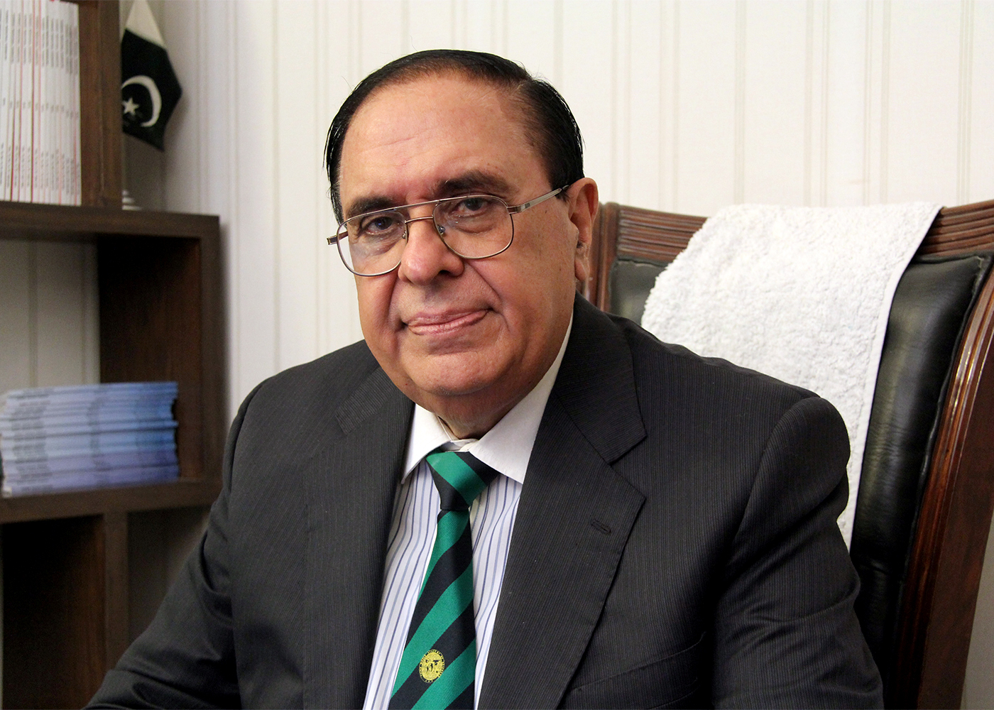 Dr. Attaur Rahman